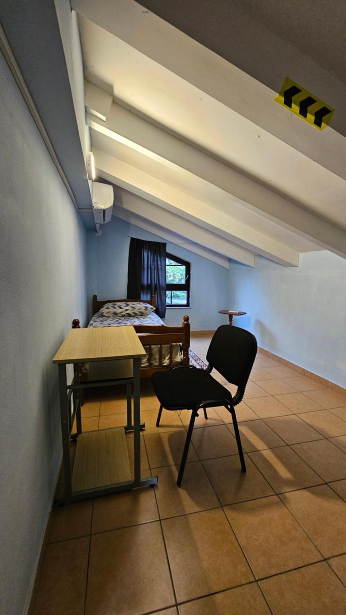 Traveler Hostel Shkodra Exterior foto